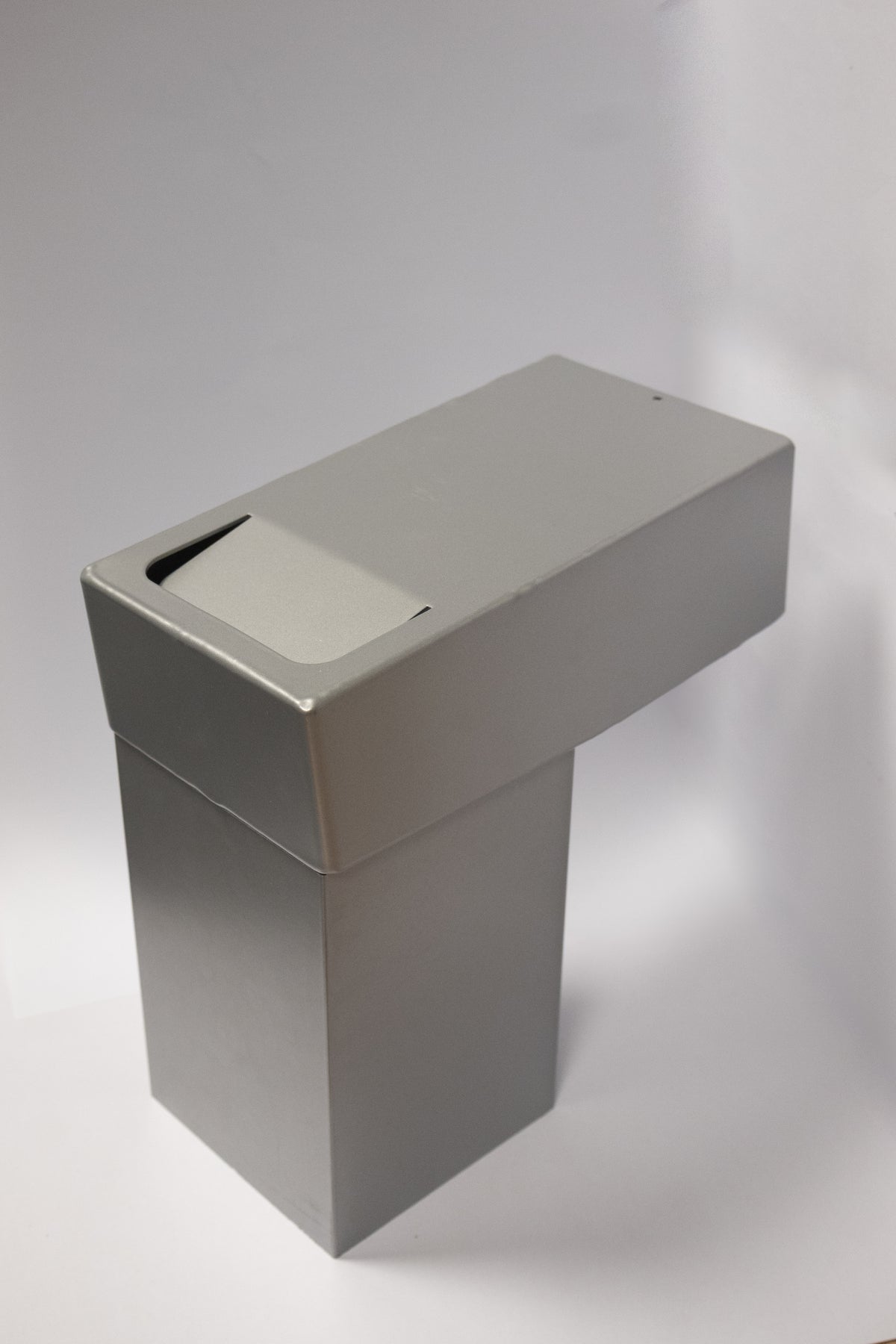 Alu Stadsuitloop Vierkant 80 mm 60x80 mm Diameter 75 mm Zilver RAL-9006