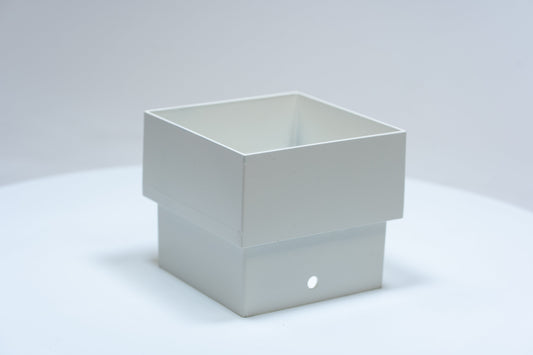 Aluminium HWA Mof Vierkant 100 mm Crème RAL-9001